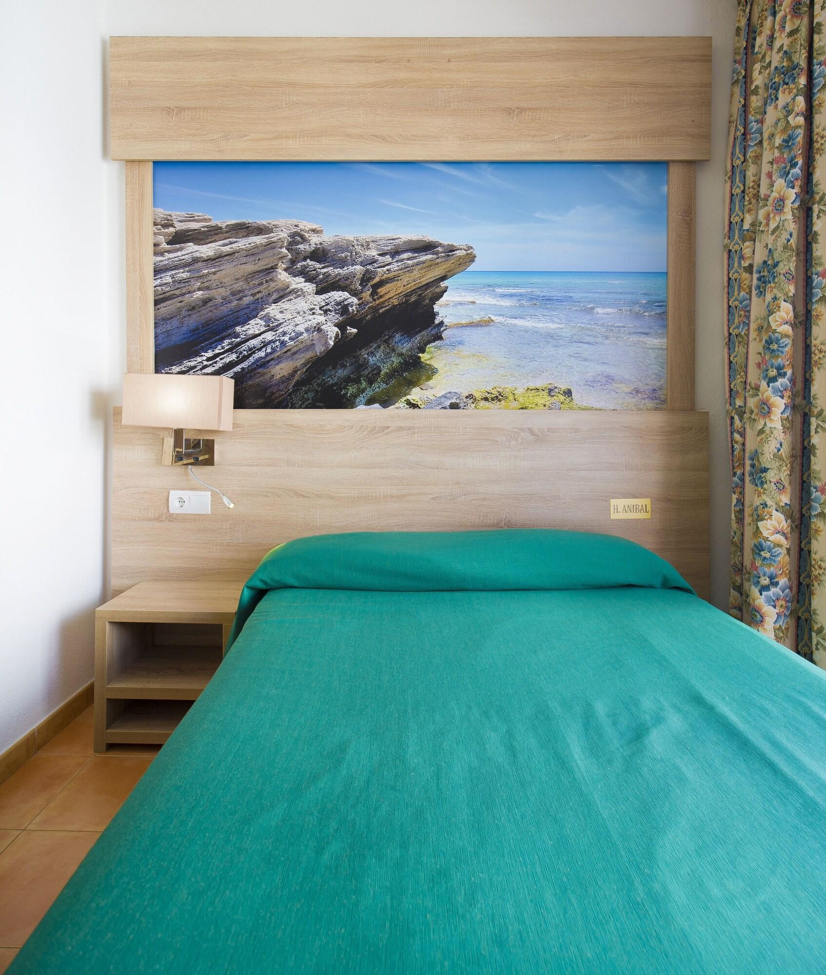 Hostal Anibal - Ab Group San Antonio  Exteriér fotografie