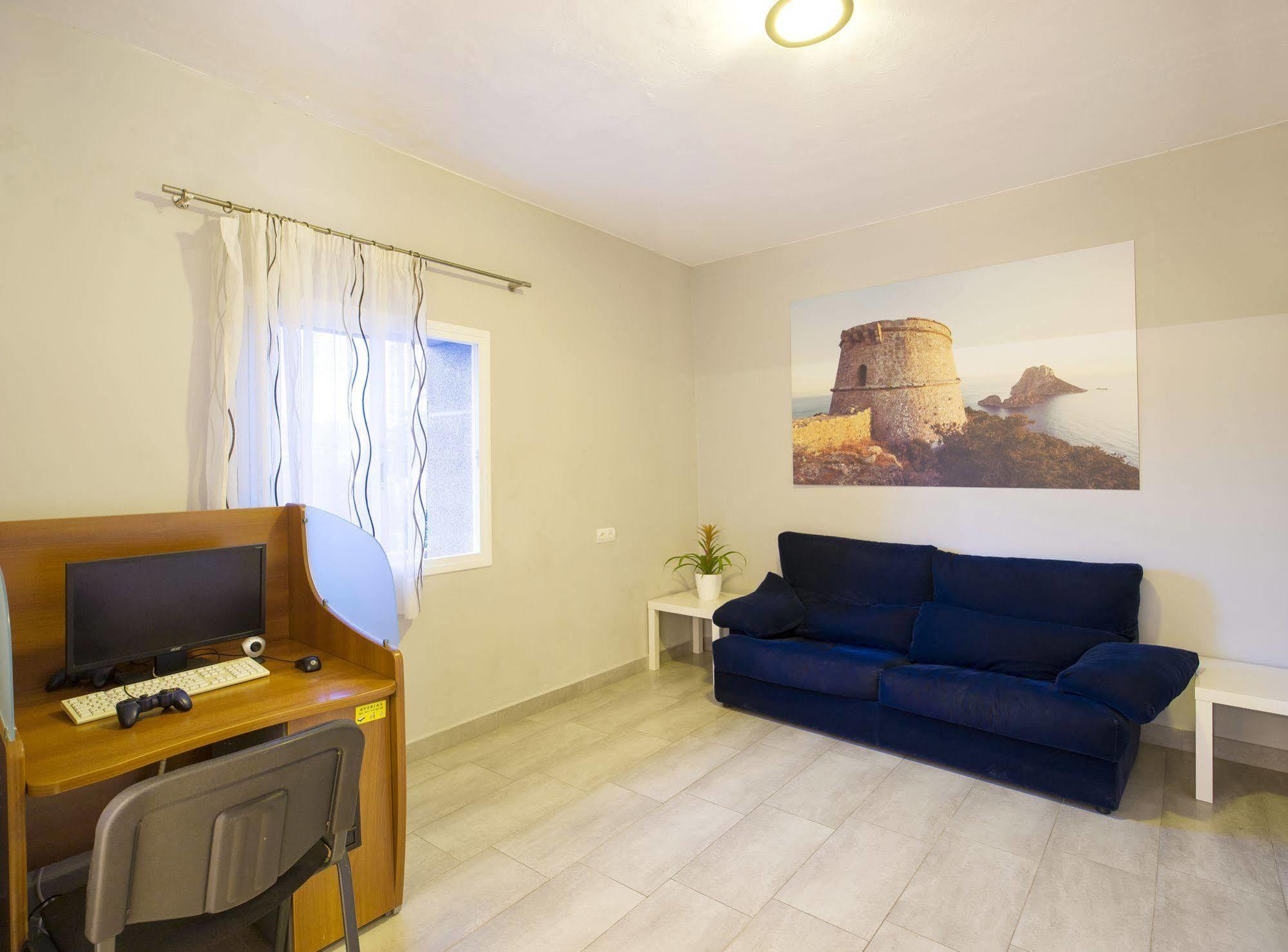 Hostal Anibal - Ab Group San Antonio  Exteriér fotografie